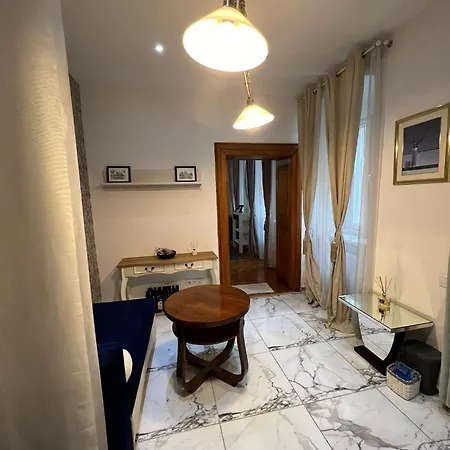 Royal Apartment