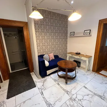 Apartment Royal